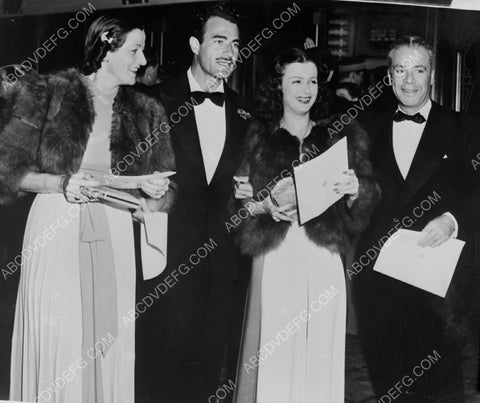 candid Gilbert Roland out with friends 8b20-9494