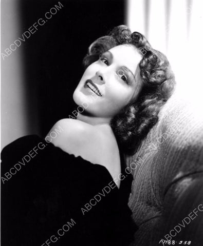 great Frances Dee portrait 8b20-9515