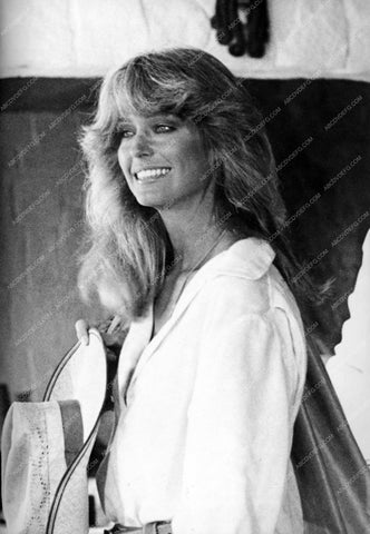 candid Farrah Fawcett pic 8b20-9593