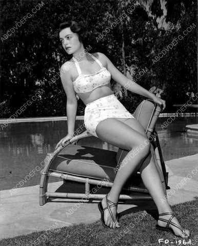 sexy Faith Domergue in bikini by the swimming pool 8b20-9738