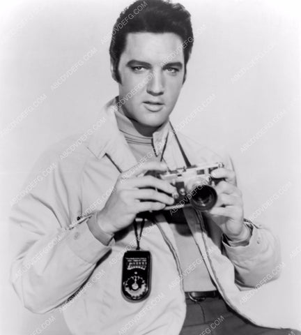 Elvis Presley goes shutterbug w his camera Live a Little Love a Little 8b20-9828