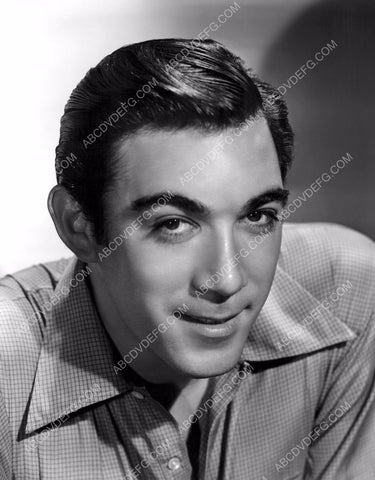 early Anthony Quinn portrait 8b20-9841