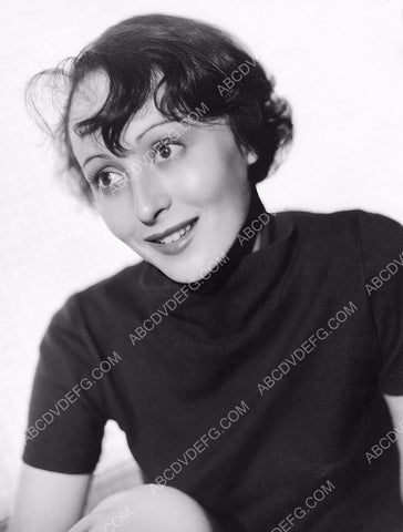 beautiful Luise Rainer portrait 8b20-9855