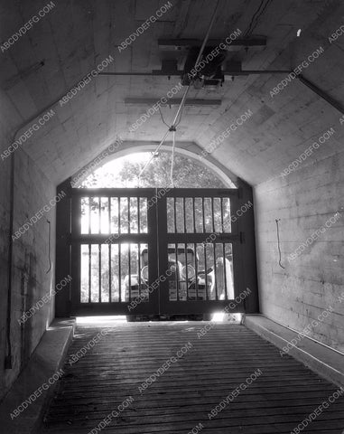 electronic gate gate-03