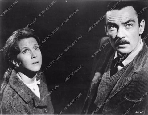 Julie Harris Richard Johnson classic horror film The Haunting haunt-28