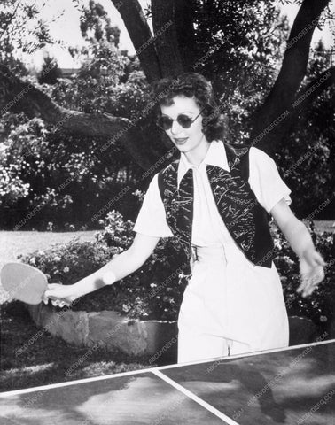 Loretta Young playing ping pong lyoung-11