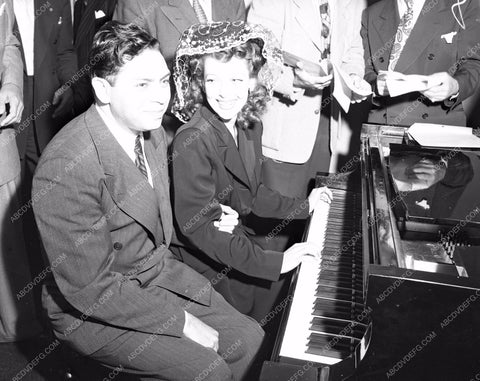 Loretta Young at piano lyoung-38