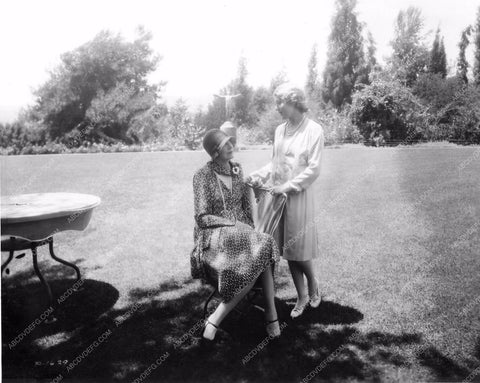 Mary Pickford Marjorie Requa the interior decorator of Pickfair mpick-19