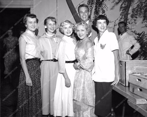 Mary Pickford hosting another event at Pickfair mpick-23