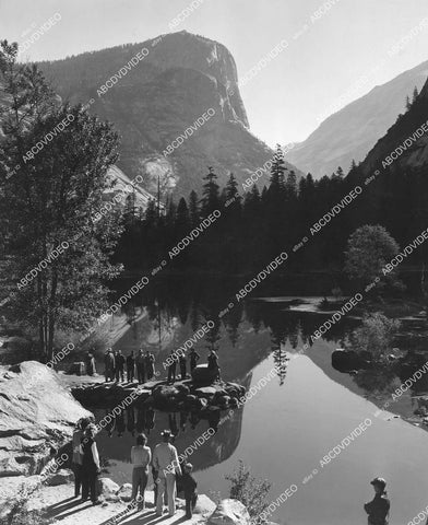 crp-00019 news photo Sept 20 1949 Yosemite Park & Curry Co. National Park crp-00019