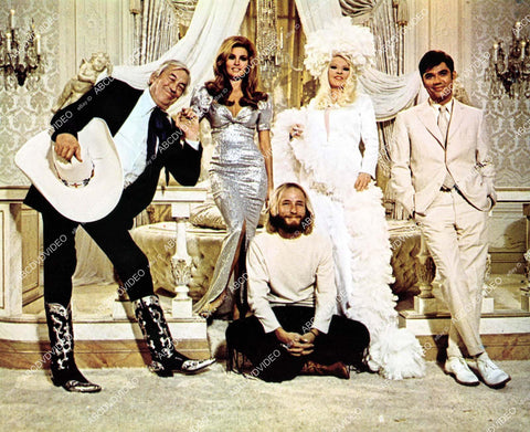 crp-10090 1970 John Huston, Raquel Welch, Mae West, Rex Reed film Myra Breckinridge crp-10090
