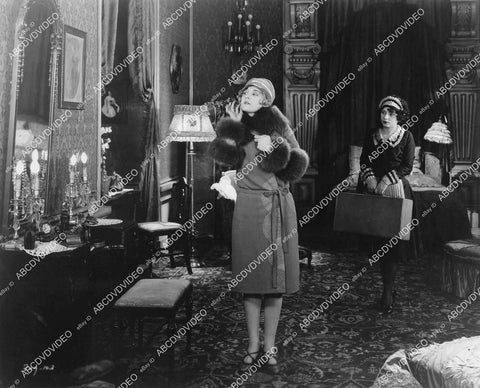 crp-10276 1927 Gertrude Olmstead gets help from the maid silent film Becky crp-10276