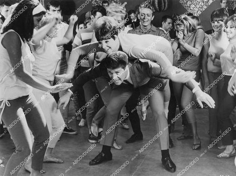 crp-10725 1965 teenage dance party film A Swingin Summer crp-10725