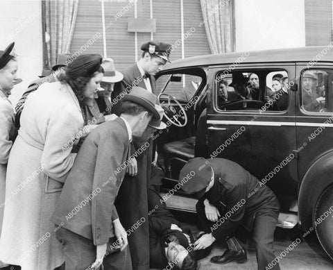 crp-11092 1941 Russell Hayden and cast members film Two in a Taxi crp-11092