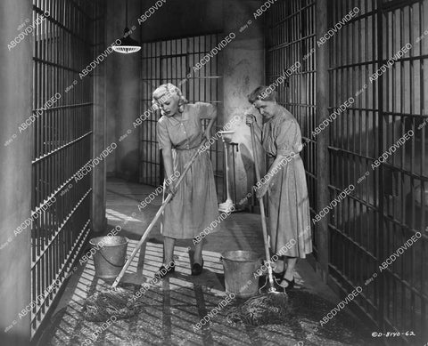 crp-11158 1953 Cleo Moore mopping the prison floor film One Girl's Confession crp-11158