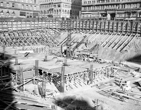 crp-11676 1941 news photo historic San Francisco undergrounf garage in Union Square haulted by lack of steel crp-11676