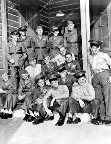 crp-11758 1945 news photo WWII USMC Leathernecks released Cabanatuan prison camp Luzon at Treasure Island San Francisco crp-11758