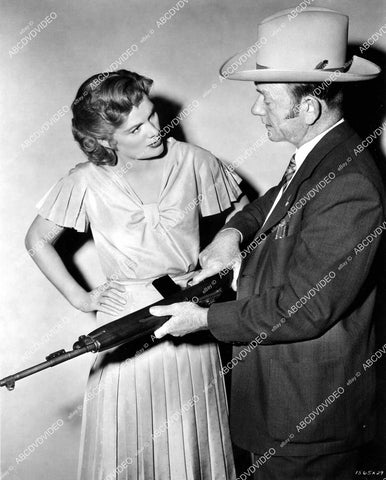 crp-11876 1952 gunsmith David Marshall Williams goes over gun safety w Jean Hagen film Carbine Williams crp-11876