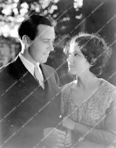 crp-12062 1928 candid author screen writer John Monk Saunders weds Fay Wray in Easton Maryland crp-12062