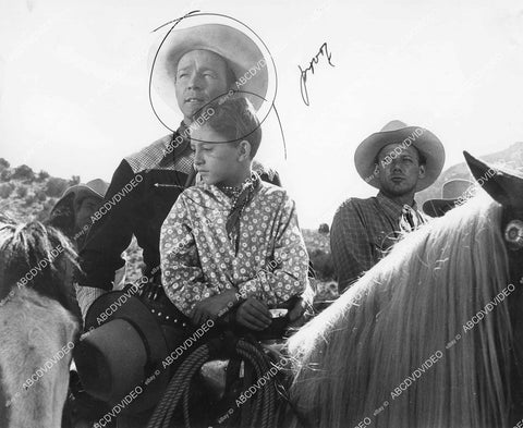 crp-12155 1942 Roy Rogers & Bob Nolan on horseback crp-12155