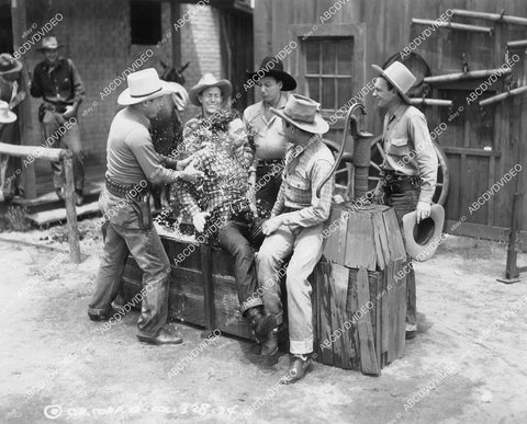 crp-12157 1940 Bob Nolan & Sons of the Pioneers have fun at water trough film West of Abilene crp-12157