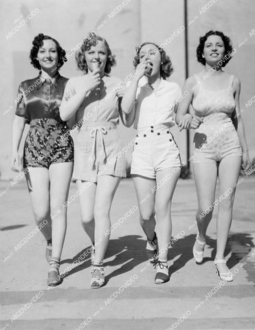 crp-01221 1937 cutie pie chorus girls enjoy ice cream cones on MGM backlot film Broadway Melody of 1938 crp-01221