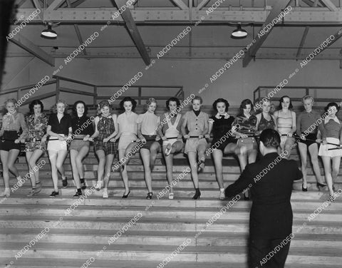 crp-01223 1937 Patsy Lee,Marjorie Reynolds,Carole Landis,Mildred Rehn chorus girls dance rehearsel film Broadway Melody 1938 crp-01223