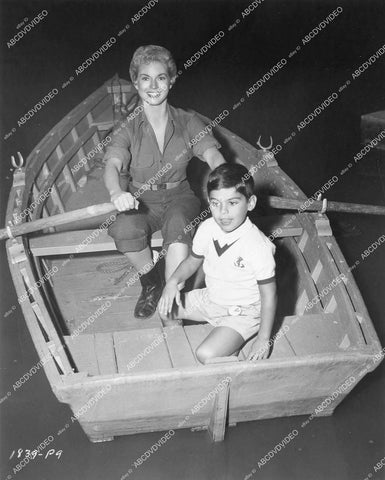 crp-12304 1957 pretty Shirley Patterson (Shawn Smith) w her son Toro film The Land Unknown crp-12304