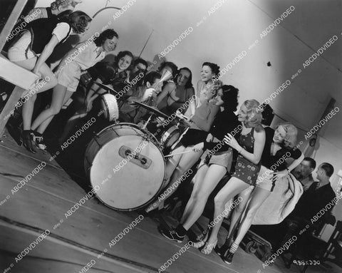 crp-01230 1937 Patsy Lee,Marjorie Reynolds,Carole Landis,Mildred Rehn chorus girls dance rehearsel film Broadway Melody 1938 crp-01230