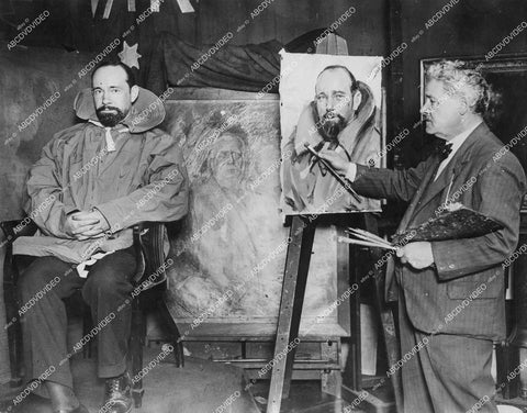 crp-12384 1929 news photo South Pole explorer Sir hubert Wilkins sits for portrait Chelesa London artist J Quinn crp-12384