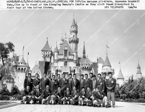 crp-12417 1960 news photo Japanese baseball team Maruzen All Stars visit Calif & Disneyland crp-12417