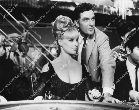 crp-01253 1973 Elke Sommer, Robert Stack film The Corrupt Ones crp-01253