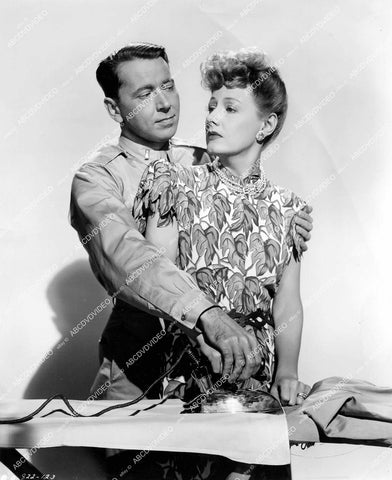 crp-12878 1945 Alexander Knox & Irene Dunne at the ironing board film Over 21 crp-12878