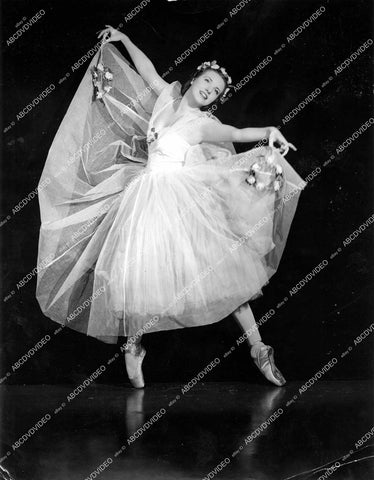 crp-13014 1940's pretty ballerina dancer Mary Statz for Theodore Kosloff Classics on Ice Ballet crp-13014