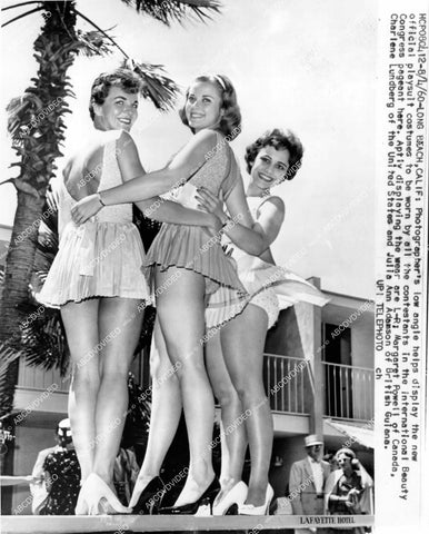 crp-13080 1960 sexy babes Margaret Powell, Charlene Lundberg, Julia Ann Adamson Int Beauty Congress Pageant vintage upskirt crp-13080