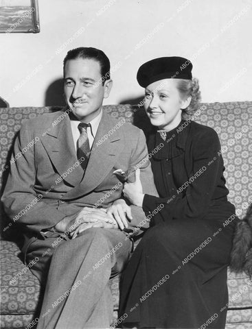 crp-13310 1934 news photo Evalyn Knapp w fiance Dr George A Snyder crp-13310