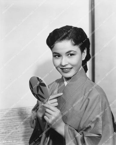 crp-13340 1955 beautiful Japanese actress Mitsuko Kimura portrait film Three Stripes in the Sun crp-13340