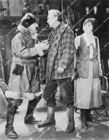 crp-13434 1924 William Duncan, Edith Johnson, Clark Comstock silent film Wolves of the North crp-13434