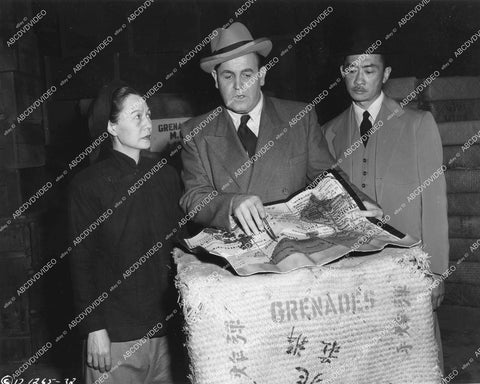 crp-13537 1953 Soo Yong, Richard Loo, Ben Astar film Target Hong Kong crp-13537