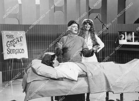 crp-01357 1976 Art Carney, Toni Tennille, Daryl Dragon TV The Captain & Tennille Show crp-01357