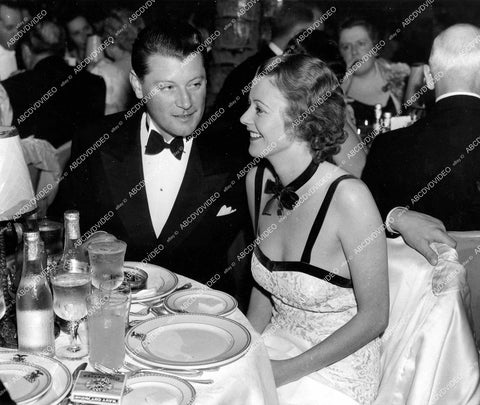 crp-13766 1935 candid Ralph Forbes & Heather Angel out dining crp-13766