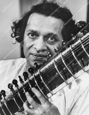 crp-13885 1968 Indian musician Ravi Shankar w sitar TV Smother Brother Comedy Hour crp-13885