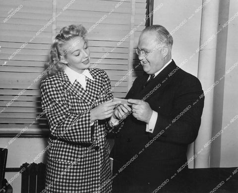 crp-14331 1942 Evelyn Keyes w city & DMV officials WWII A Card gas rationing compliance campaign crp-14331