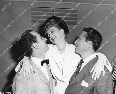 crp-14390 1946 Evelyn Keyes, Keenan Wynn, Allyn Joslyn on set film The Thrill of Brazil crp-14390