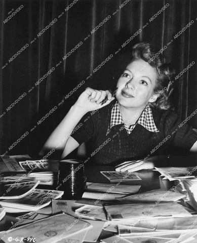 crp-14528 1946 beautiful Evelyn Keyes at her desk answering fan mail film The Jolson Story crp-14528