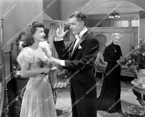 crp-14953 1946 Elizabeth Patterson, Maria Ouspenskaya, Philip Dorn film I've Always Loved You crp-14953