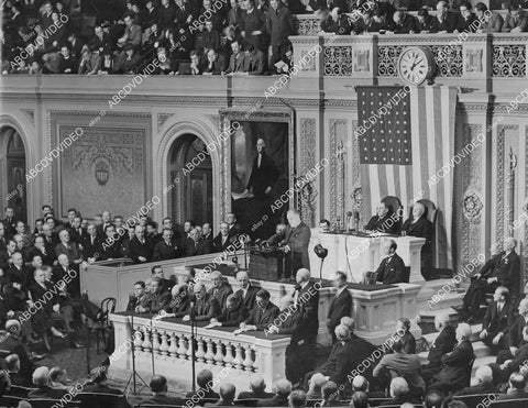 crp-00150 1937 news photo Pres Franklin Roosevelt asks for Increasingly Enlightened View crp-00150