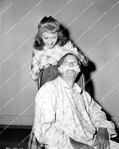 crp-15100 1946 Janet Blair helps Willard Robertson w moustache sleep guard film Gallant Journey crp-15100