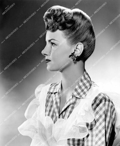 crp-15118 1943 beautiful Janet Blair left side profile portrait crp-15118