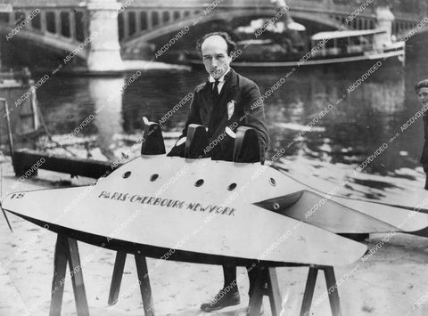 crp-15178 1927 inventor Adrien Remy w hydroplane torpedo boat w no rudder steered by engines crp-15178